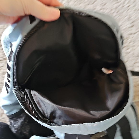 AWESOME RARE VSPINK Colorblock CAMPUS Backpack - Picture 10 of 12